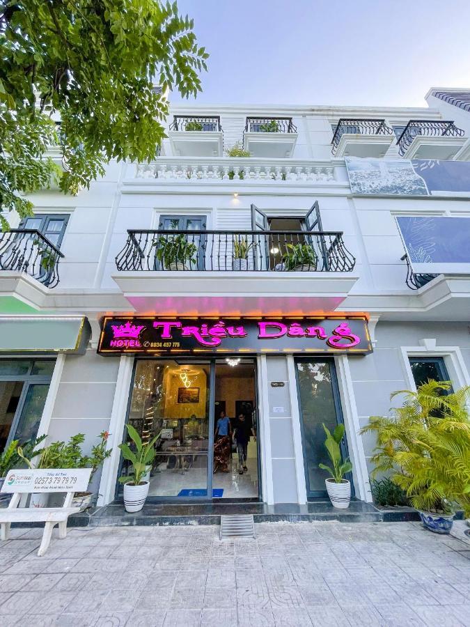 Hotel Khach San Trieu Dang Tuy Hoa Exterior foto